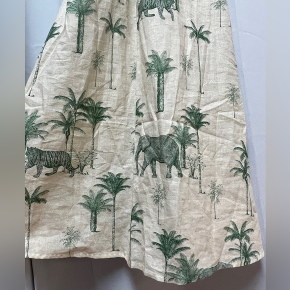 Touche Cross-Back Printed Dress - Picture 9 of 11